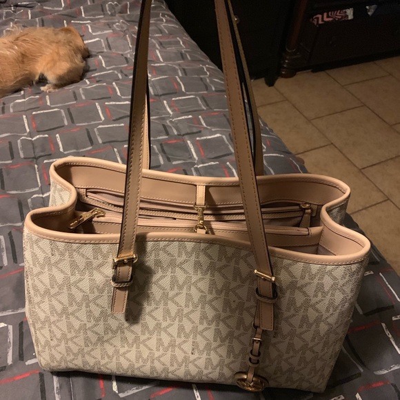 Purse - Picture 5 of 5